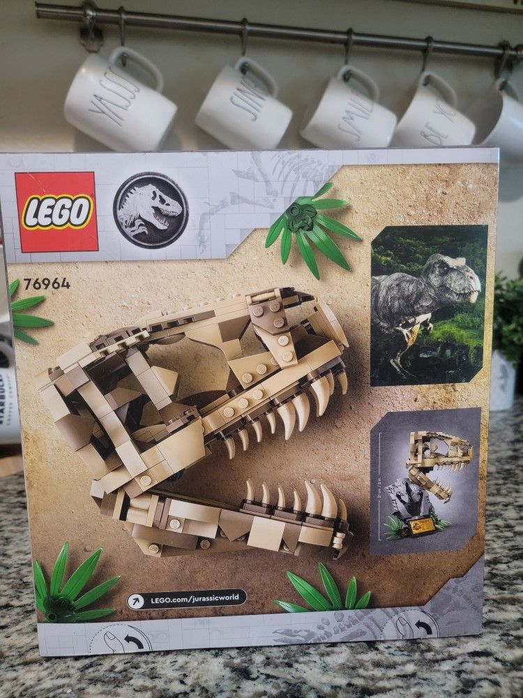 LEGO 76964 Jurassic World Dinosaur Fossils T. Rex Skull