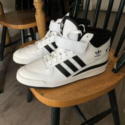 Adidas Forum Mid White And Black