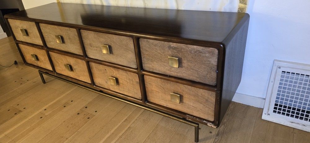 CRATE & BARREL CREDENZA / SIDEBOARD / DRESSER