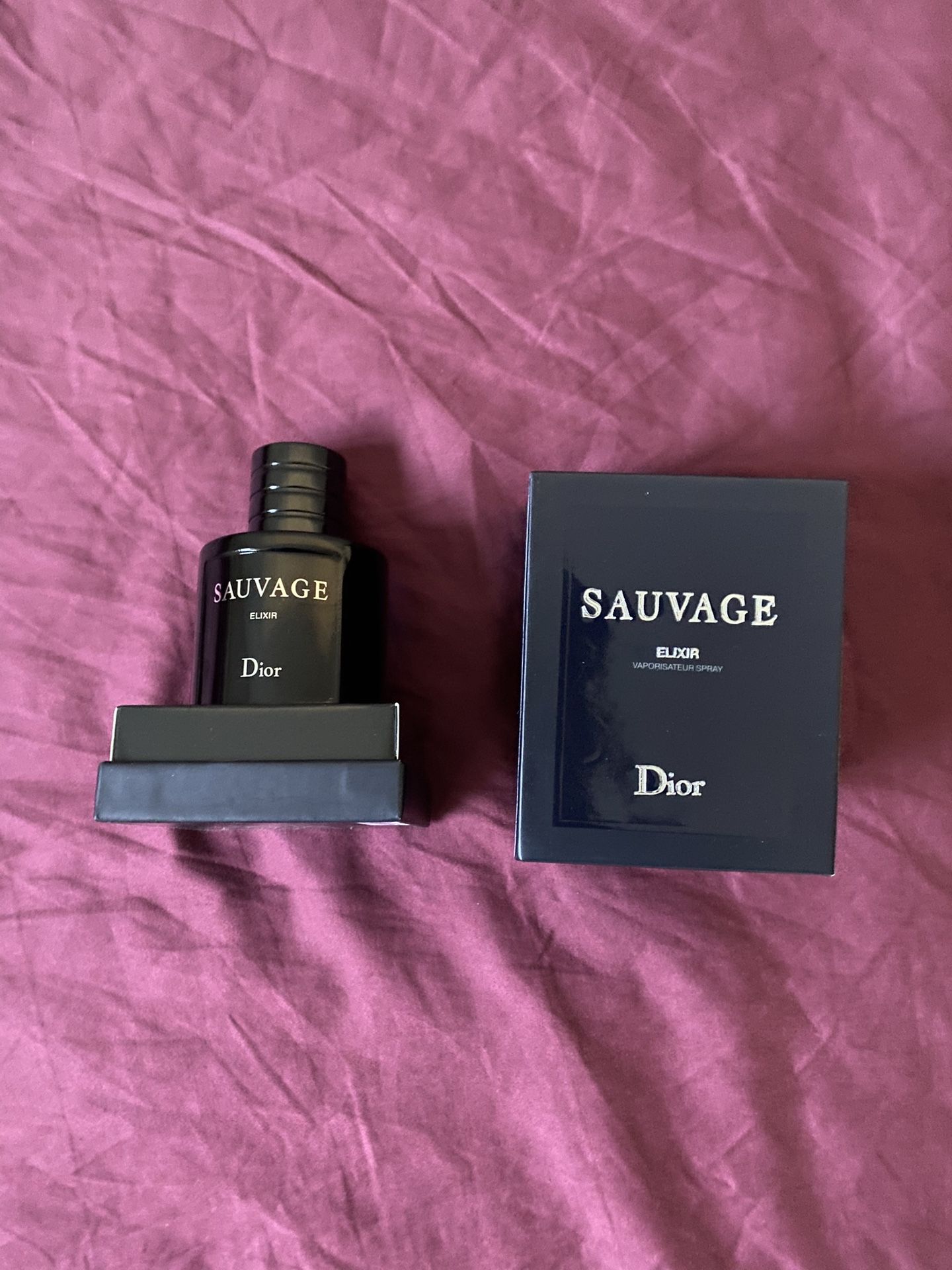 (AUTHENTIC) Dior Sauvage Elixir (NEGOCIABLE)