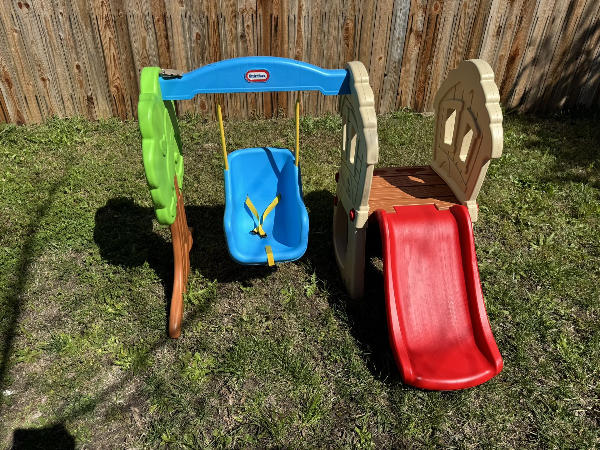 Little Tikes Hide and Seek Climber and Swing Playset, Multi Colors