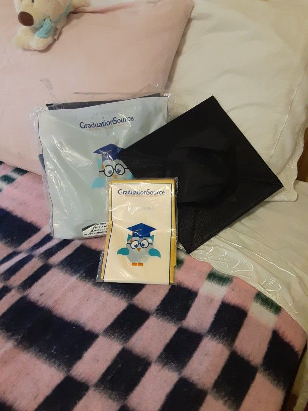 Adult Graduation Gown Set