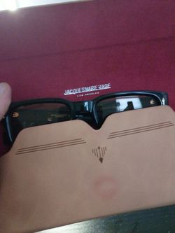 Sub glasses
