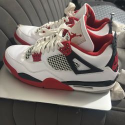 Jordan 4 Fire Red No Box