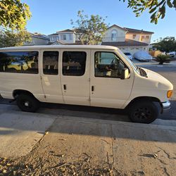 2007 Ford van e350