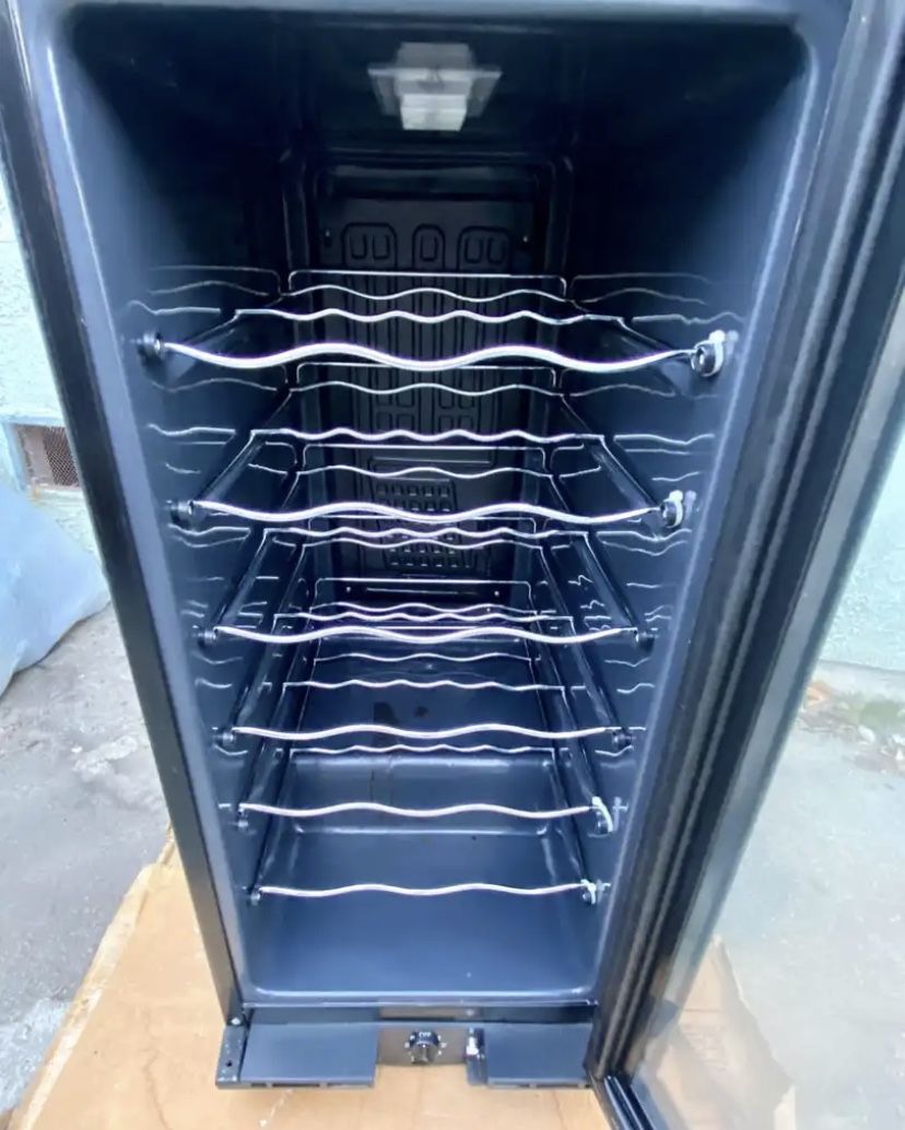 FREE! Vinotemp Bottle Cellar Refrigerator 32Bottle CapacityNOT