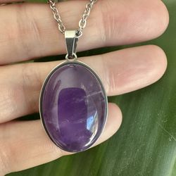New, Beautiful Amethyst Crystal Necklace.