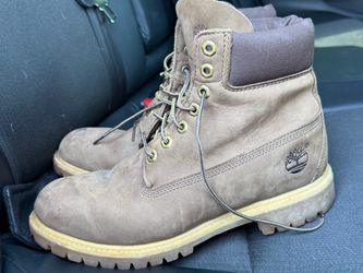 Timberland Men’s 6-Inch Boots Size 9.5M Brown Nubuck Leather Work Hiking