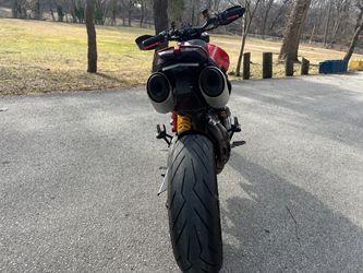2020 Ducati hypermotard 950