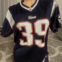 NFL Patriots Jersey- Women/youth L
