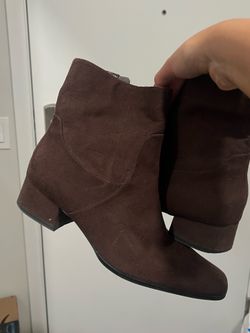 Size 8 US/39 boots