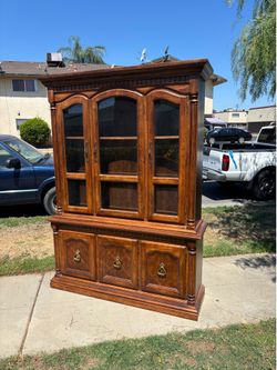 Display cabinet