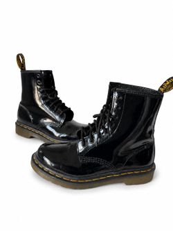 Dr. Martens