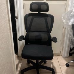 Ergonomic Office Chair 
