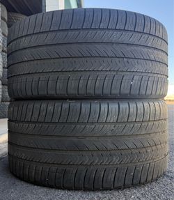 275 35 20 Michelin