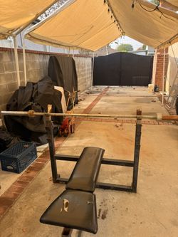 Weight Bench 