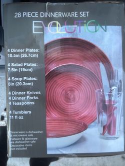 Dinnerware set