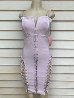 Vestido en color lilac disponible  en  diferente Medidas