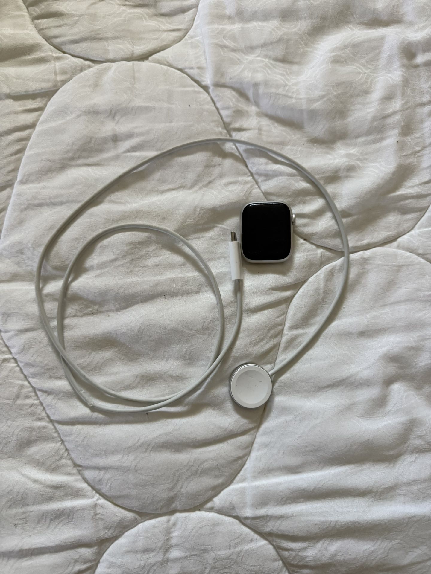 Apple Watch Series 7 Nike Edition