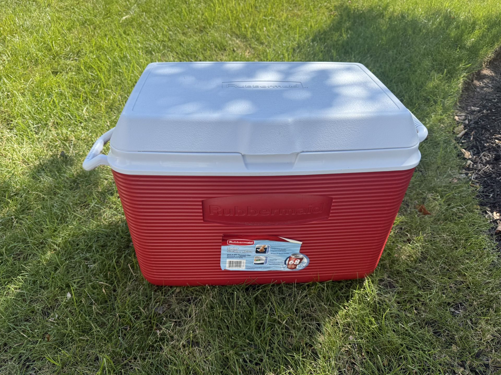 Rubbermaid Cooler - Used Twice