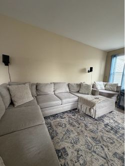 Sectional Couch + Swivel Chair – Great Condition