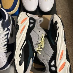 Yeezy 700 Wave Runners 