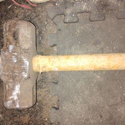 12 lb sledge hammer