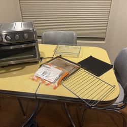  Cuisinart Air Fryer, Roaster, Oven , And Grill. ORICE REDUCED 