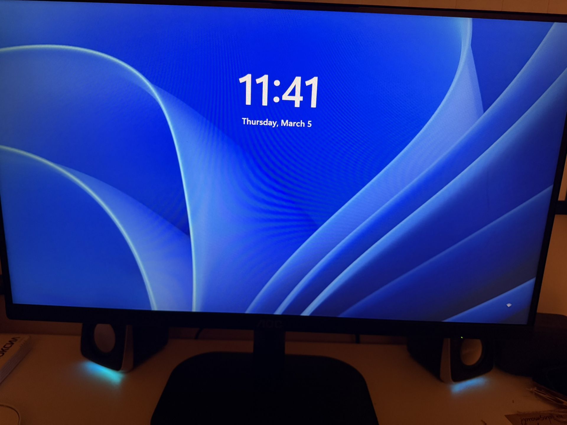 AOC 22” Full HD Monitor (100Hz) – Excellent Condition