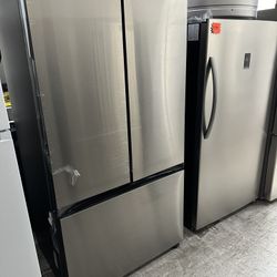 Counter Depth Samsung Bespoke Refrigerator
