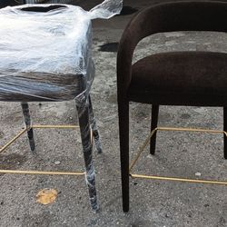 2 STOOLS 