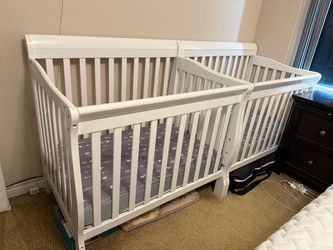 Mini Baby Crib