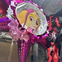 Skye Paw Patrol 3D Star Pinata