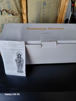 4 Danbury mint Native American dolls