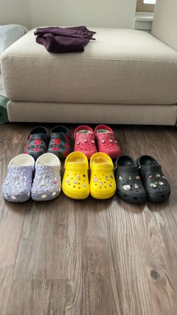 Crocs with charms size8