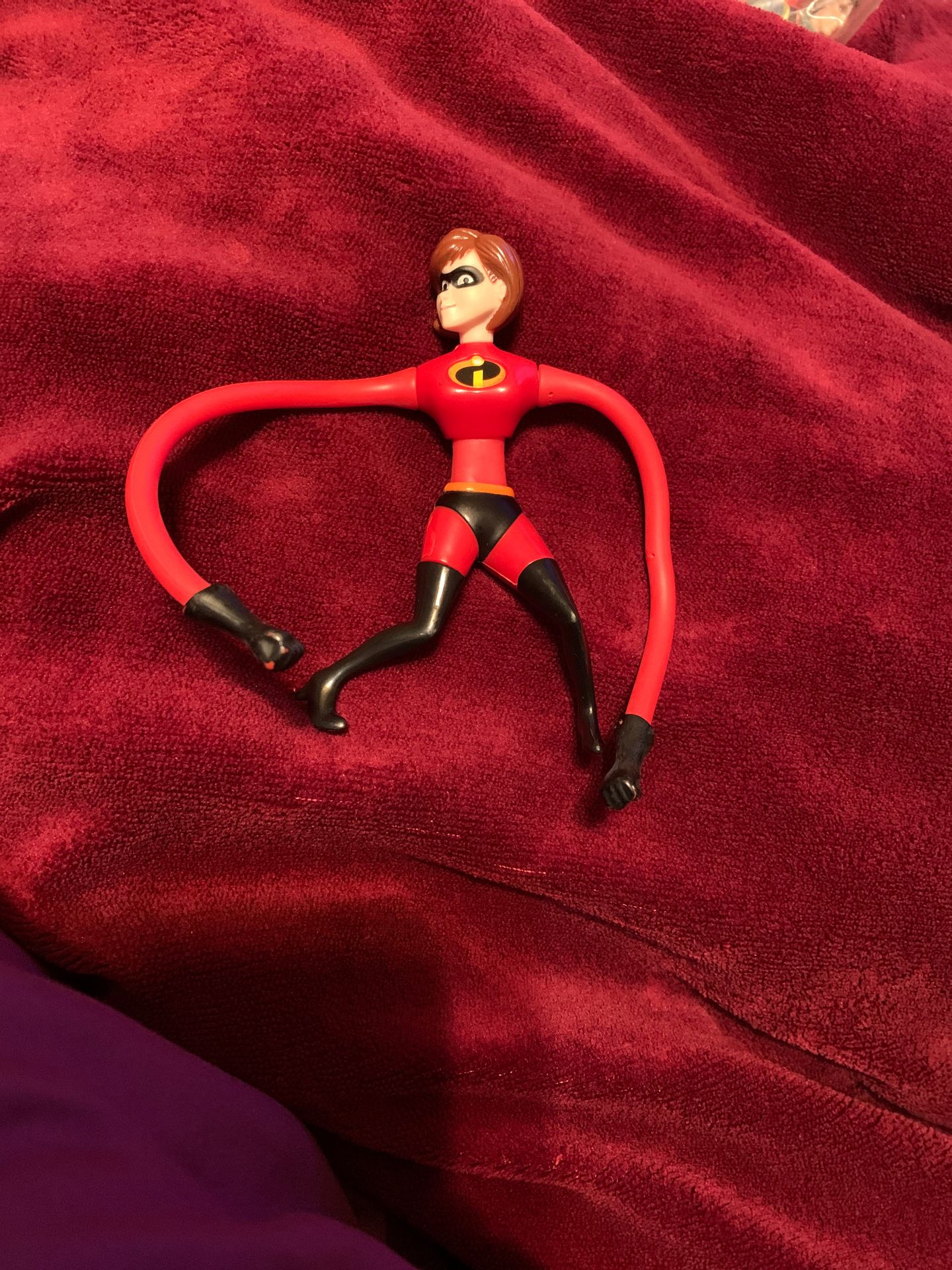 2004 McDonald’s the Incredibles toy mom