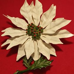 Christmas Poinsetta Pin