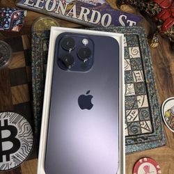 Iphone 14 Pro 128GB Deep Purple Unlocked