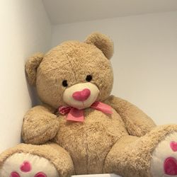Giant Teddy Bears