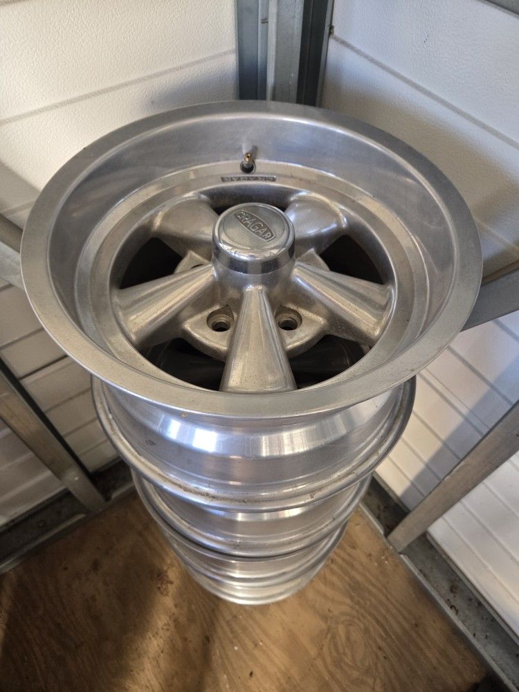 Vintage Like New Condition Aluminum Rims