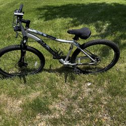 Schwinn Aluminum Mountain Bike