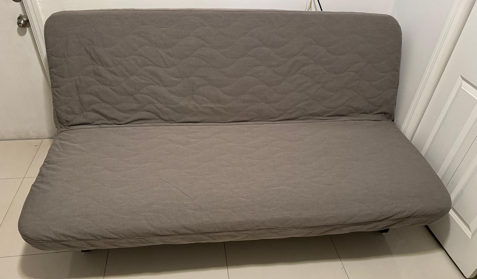 Sofá Cama ( Sleeper Sofá)
