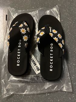 Rocket dog sandals