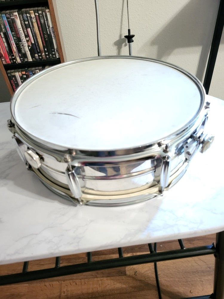Vintage Torordor Aluminum Snare Drum