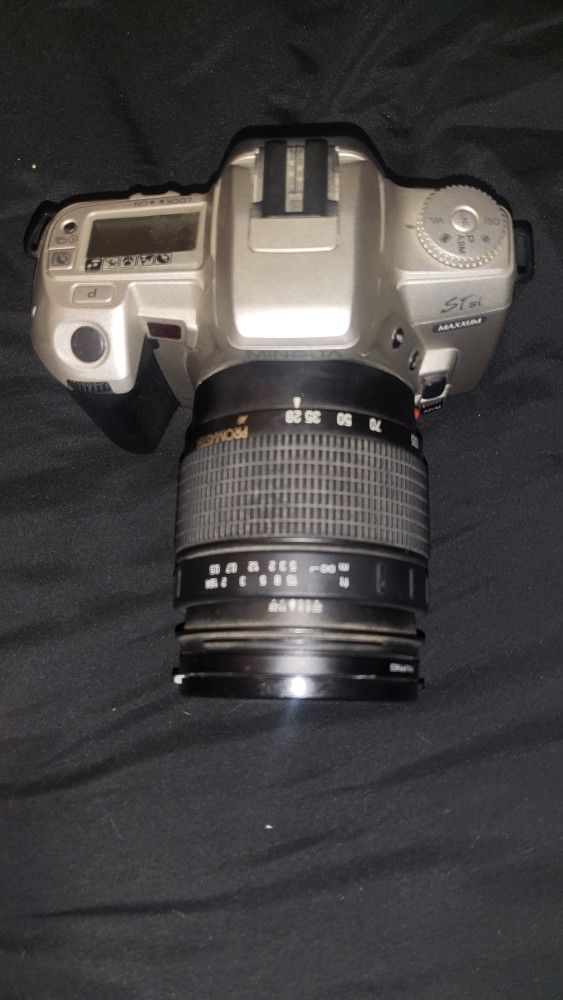 Vintage Film Camera & Lense