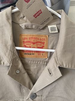  Levi's Men's XL Jacket.