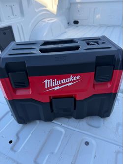 Milwaukee 0880-20 18V Wet / Dry Vacuum (Tool Only)