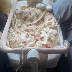 Bassinet - Never Used