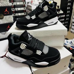 Brand New Jordan 4 White Thunders