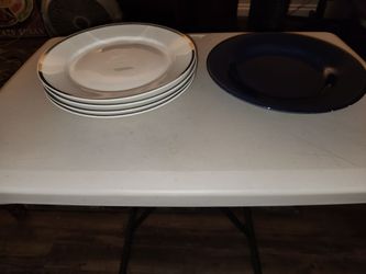 5 Plates for All Dishes